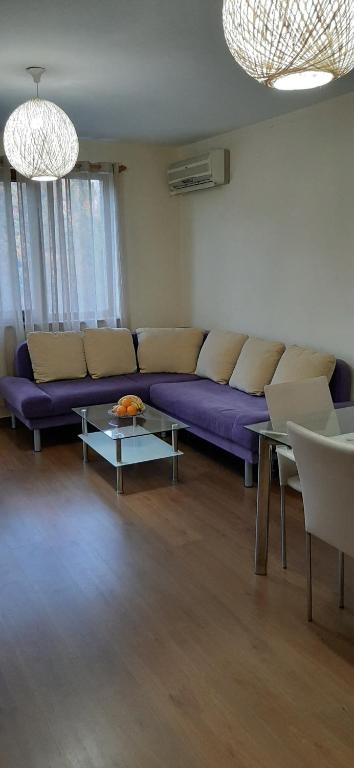 HostEx Trinity Apartment
