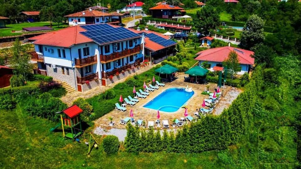 Family Complex KrisBo