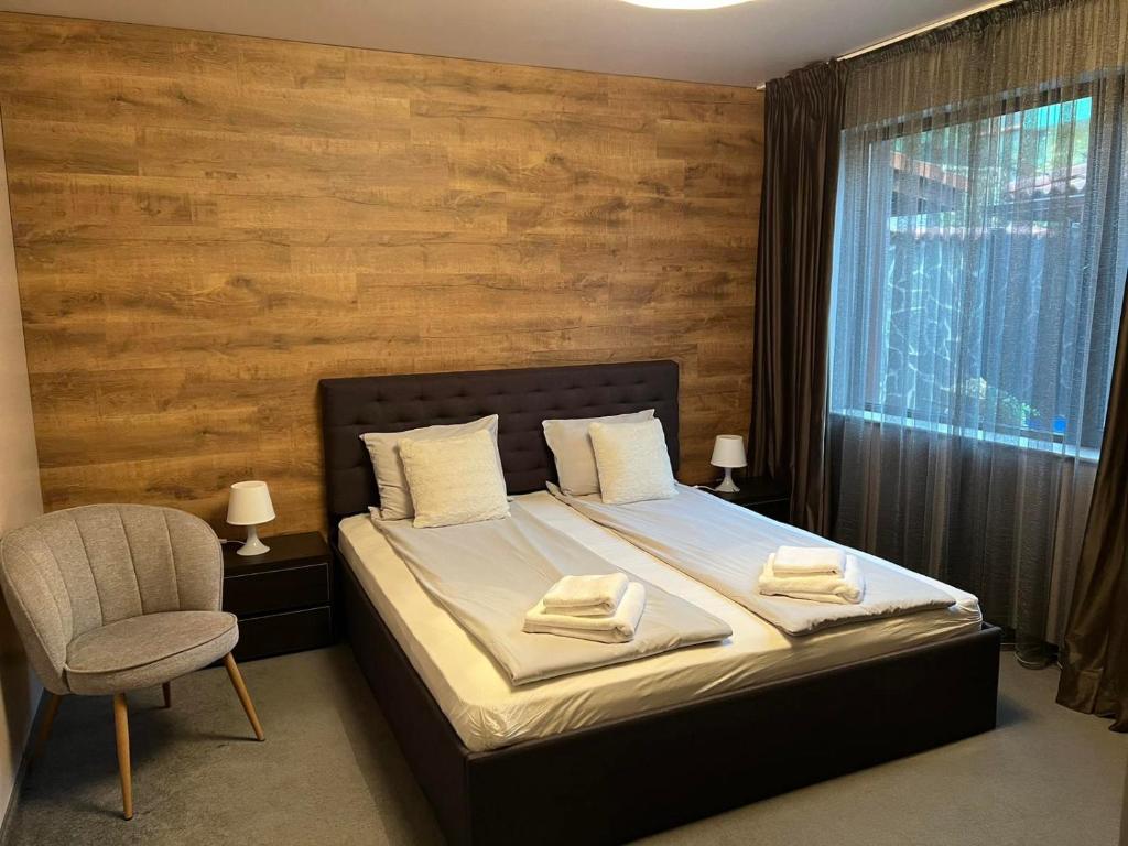 Guest House EGO
