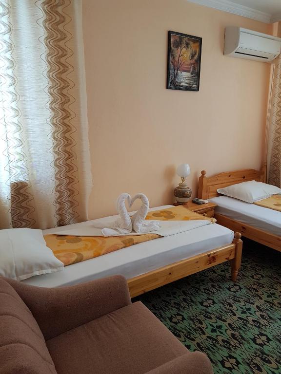 Стаи за гости Деница