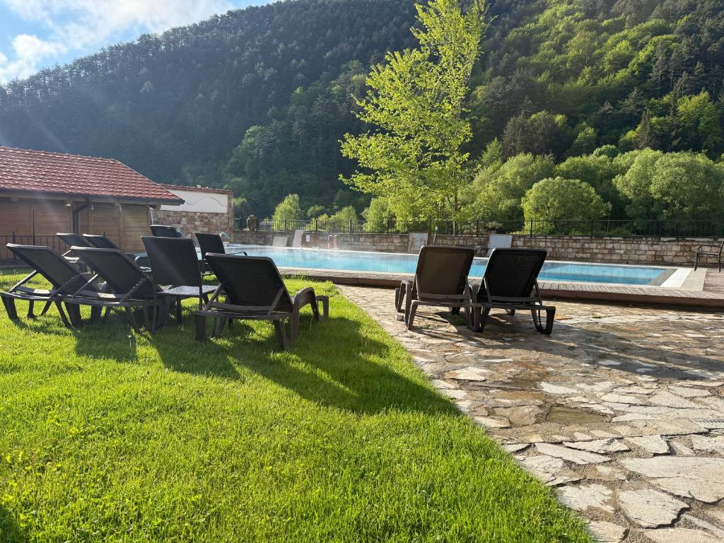 Nikol4 Sveti Spas