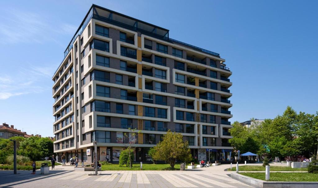 Studio Apartment ULTIMA - Super Center Burgas